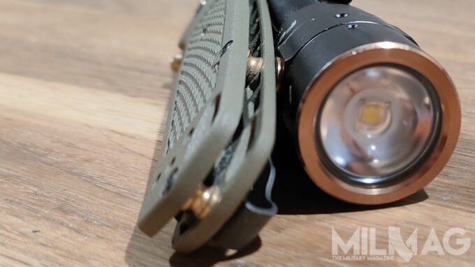 brak backspacera w nożu bugout