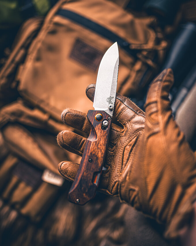 benchmade Grizzly Creek Hunt w dłoni