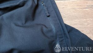 kieszeń na piersi w kurtce helikon greyman