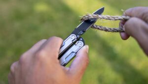 cięcie liny ostrzem ze stali magnacut