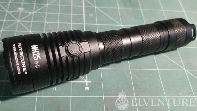 widok na korpus i przełącznik opcji