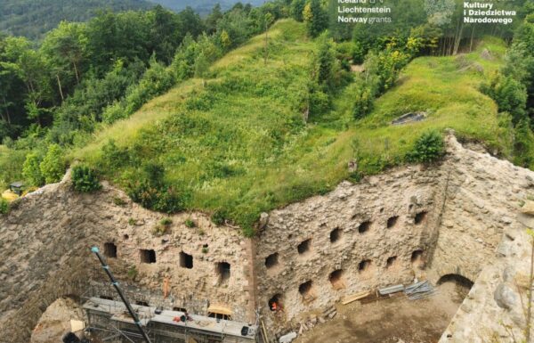 Twierdza Srebrna Góra w trakcie przebudowy, fot. Twierdza Srebrna Góra sp. z o.o.