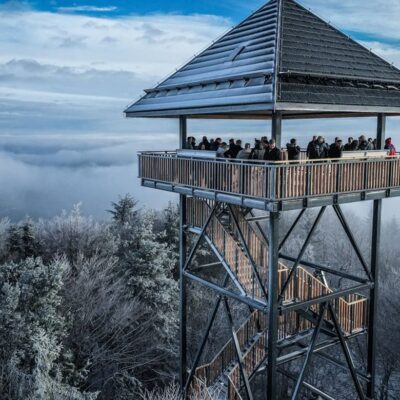 Wieża widokowa, Beskid Wyspowy. Źródło: Urząd Marszałkowski Województwa Małopolskiego