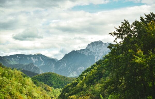 górski krajobraz z Bośni i Hercegowiny