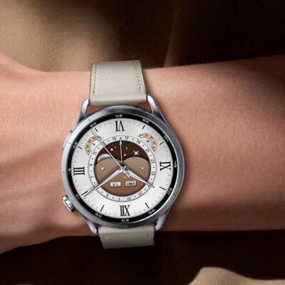 Xiaomi Watch S5 na kobiecej ręce