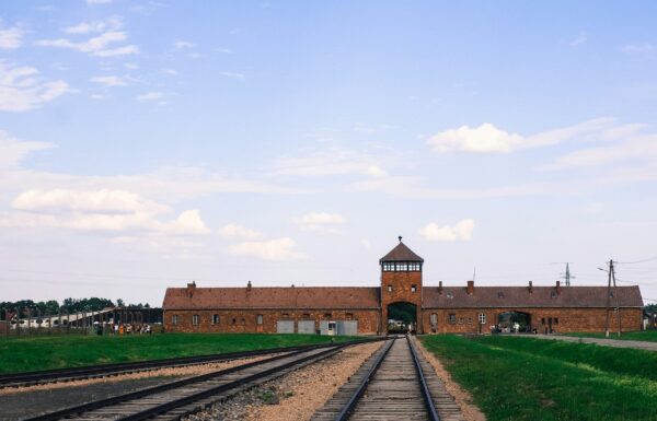 Brama Śmierci - niedaleko będzie Taras widokowy w Brzezince