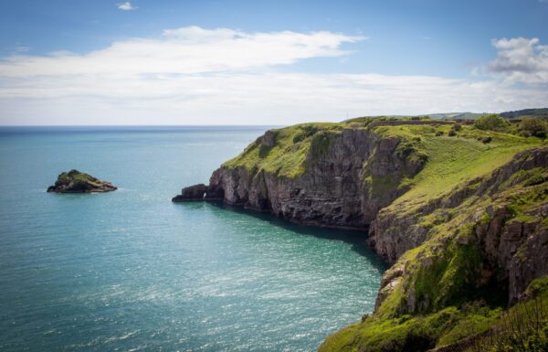 Brixam w Anglii - tam też biegnie King Charles III England Coast Path