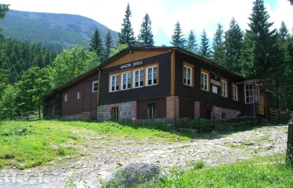 Schronisko "Nad Łomniczką"