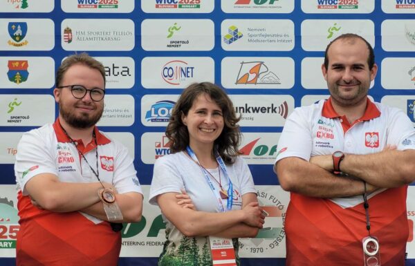 troje przedstawicieli Stowarzyszenia Rozwoju Orienteeringu