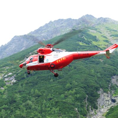 Pożar w Tatrach powstrzymany między innymi dzięki takiemu helikopterowi